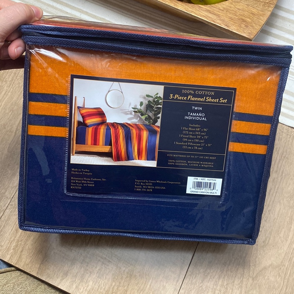 Pendleton three-piece flannel sheets set